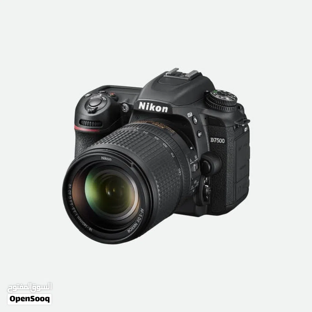 كامرا نيكون D7500