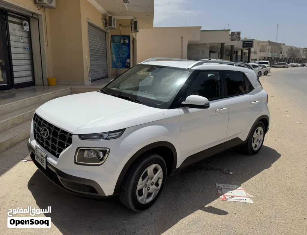هيونداي فينيو SE