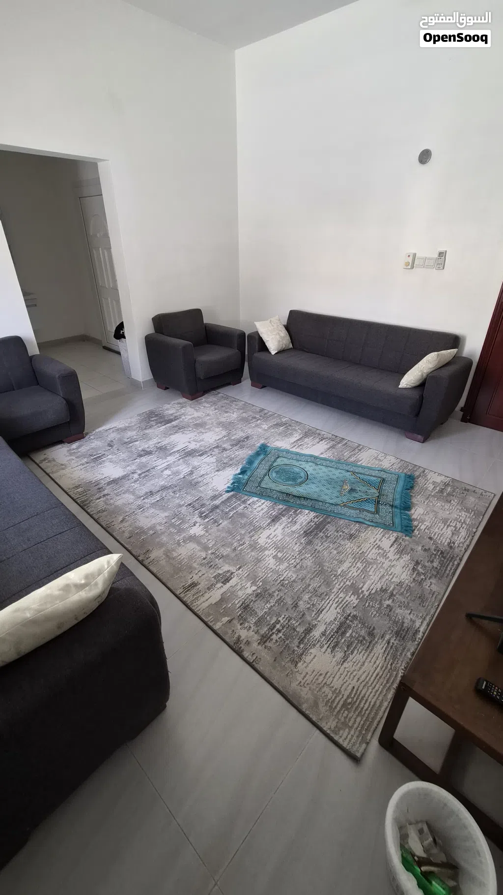 طقم كراسي نظييف للبيع
