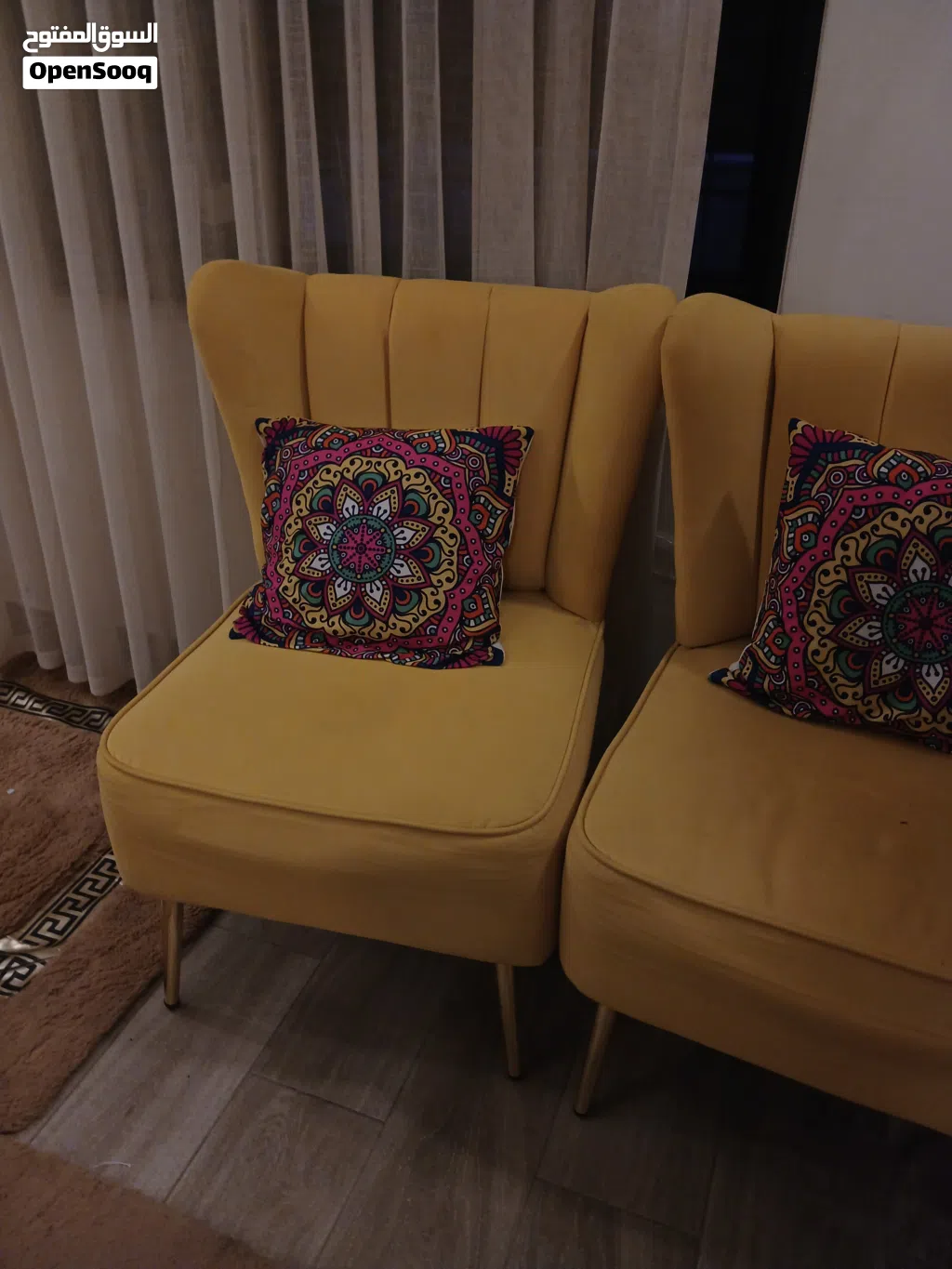 كراسي جانبيه مفردتين للبيع