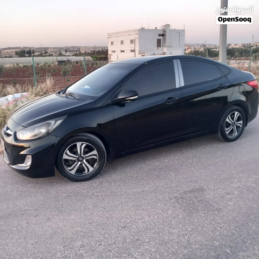هيونداي اكسنت Limited