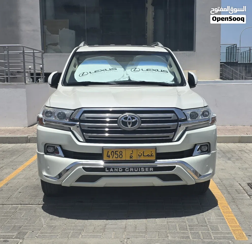 Toyota Land Cruiser GXR
