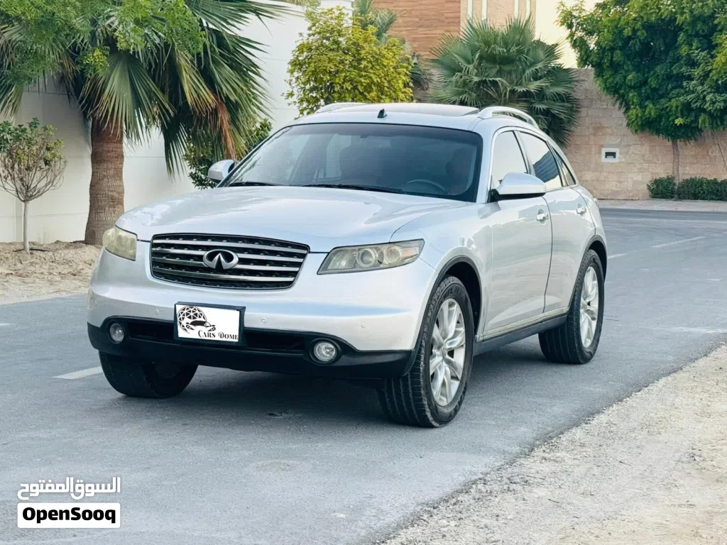 Infiniti FX35 Standard