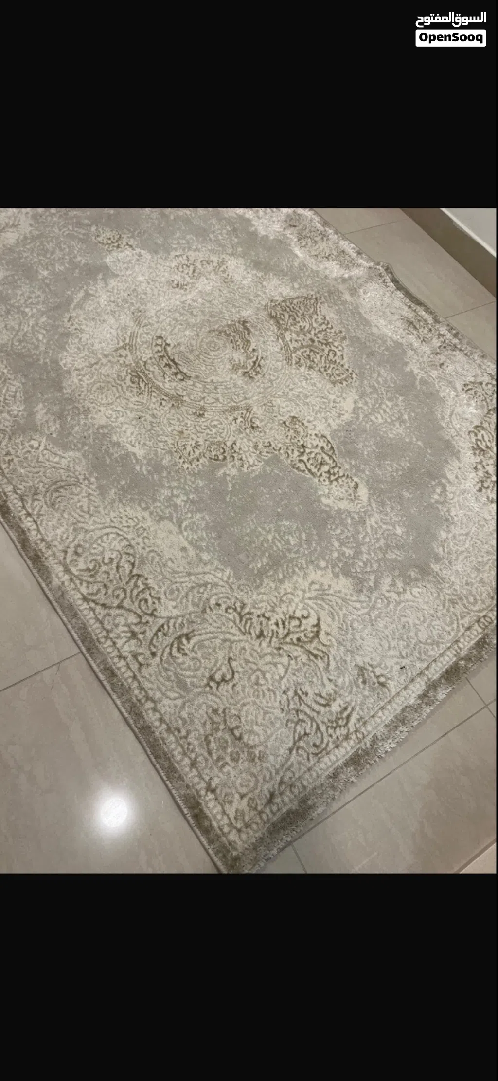 سجاده لون بيج مقاس 150x220 cm ناعمه جديده