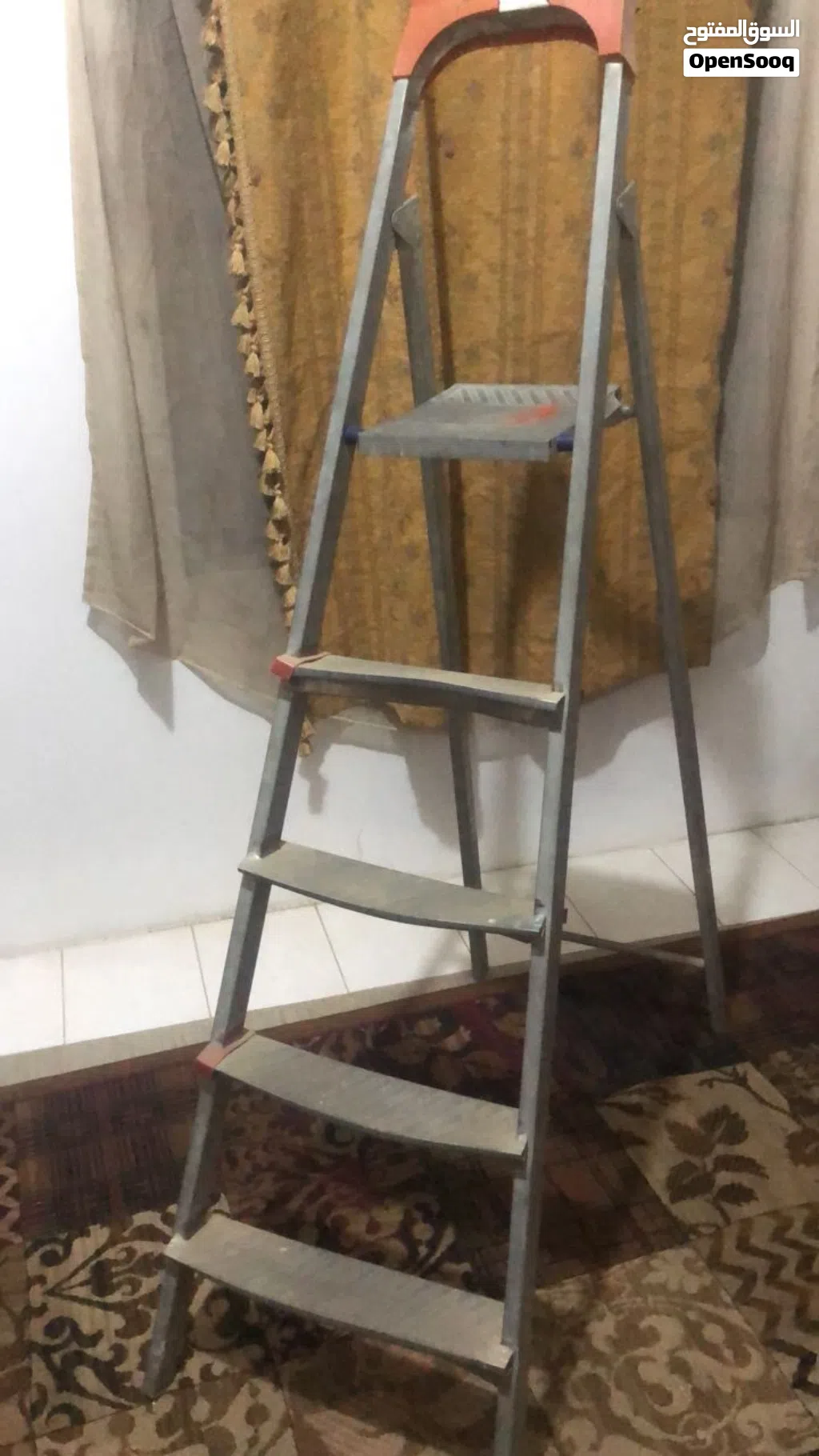 سلم المنيوم