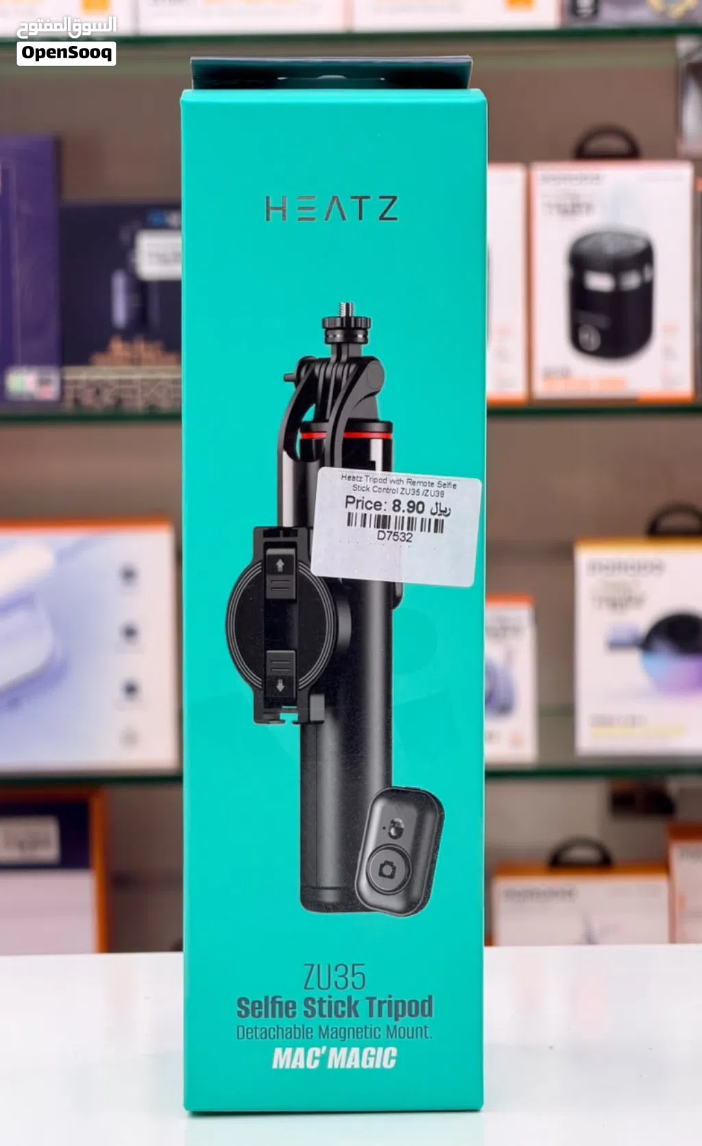 Brand New Heatz selfie stick in Oman Lightweight