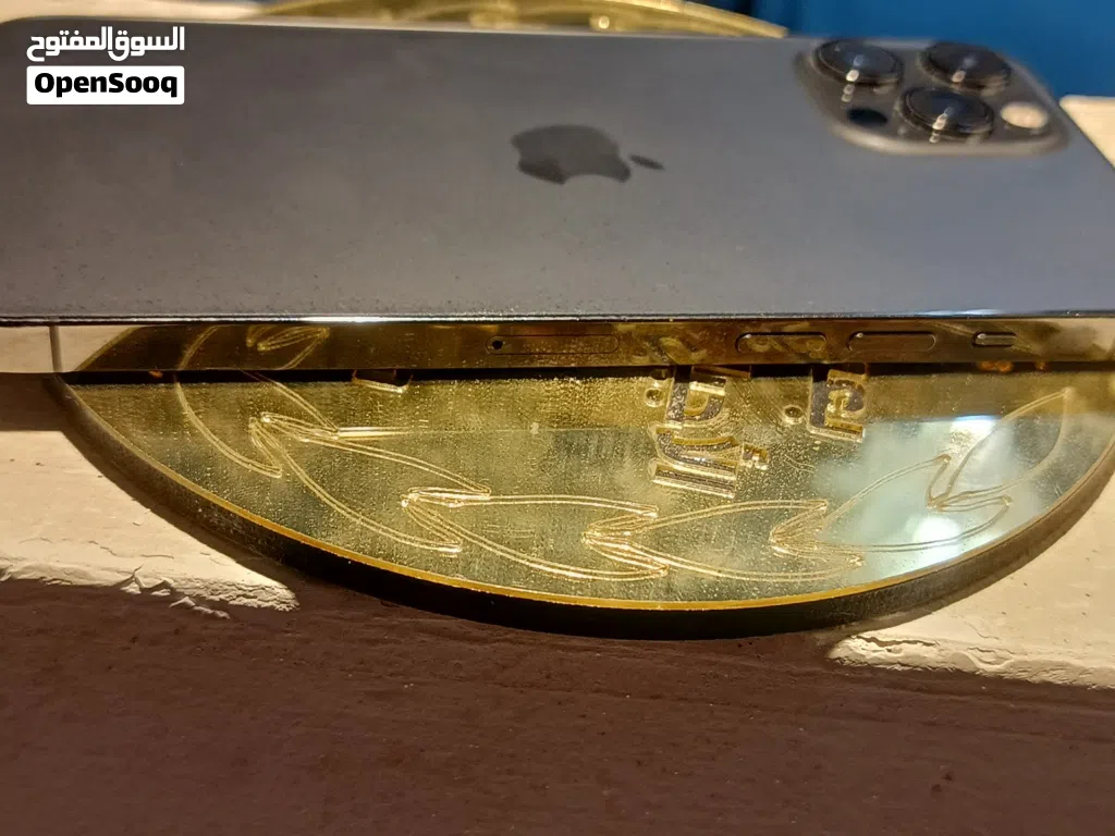 ايفون 12 برو ماكس حرق السعر