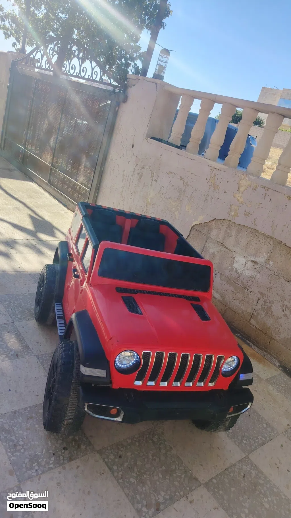 سياره شحن مستعمله بحاله جيده للبيع