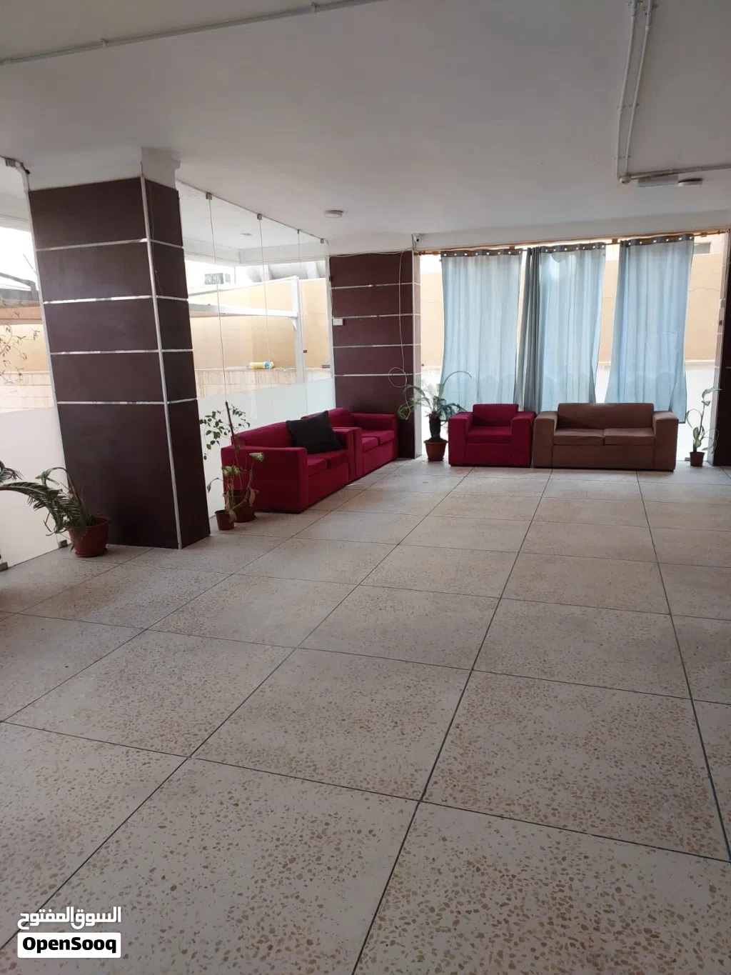 استديو مفروش عائلات وعزابي حراسه 24 ساعه بالسالميه للايجار جميع المساحات نادي السالمية قطعه 3