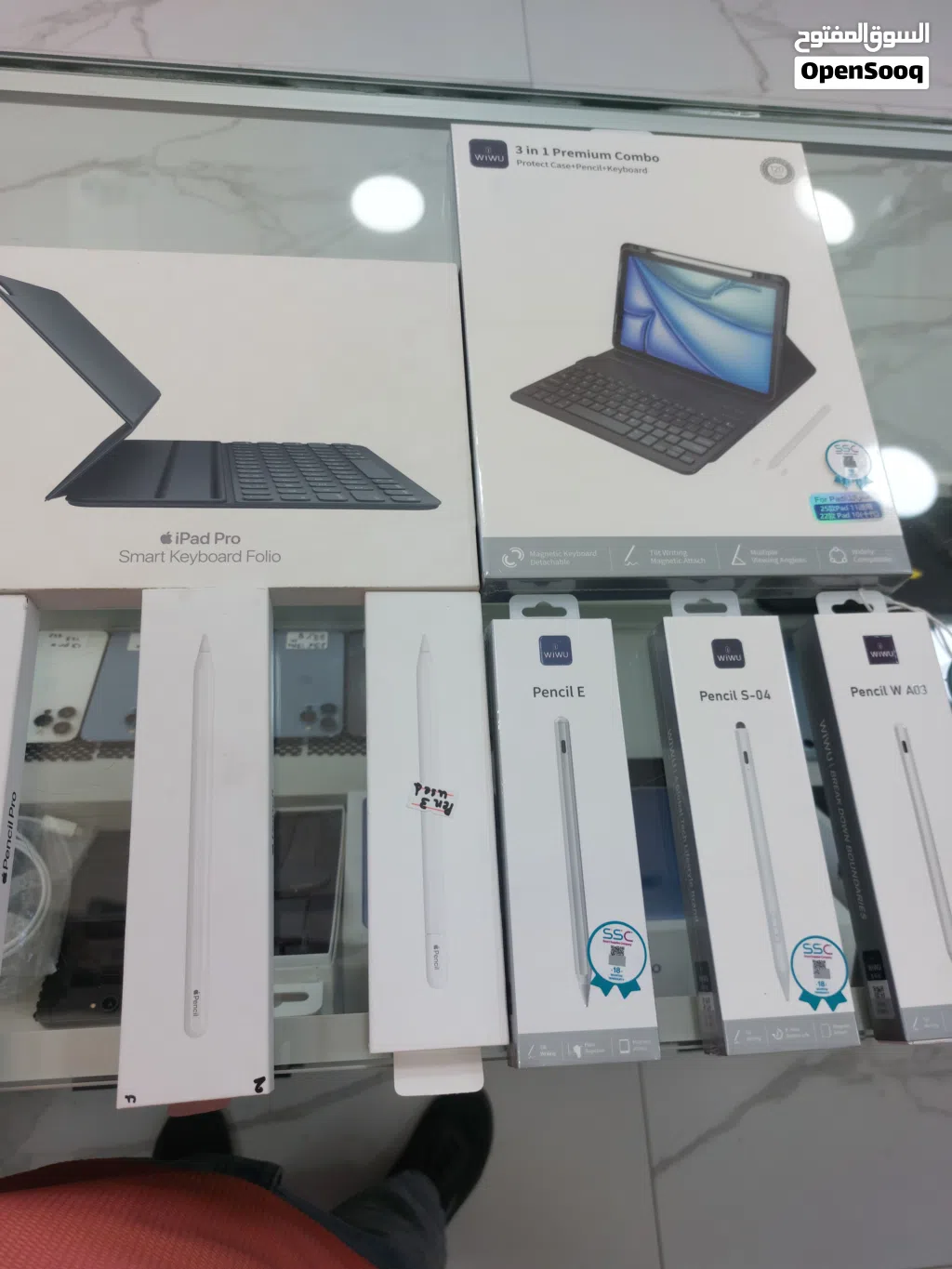 مجك كيبورد ابل الاصلي + بنسل بكل الاموديلات