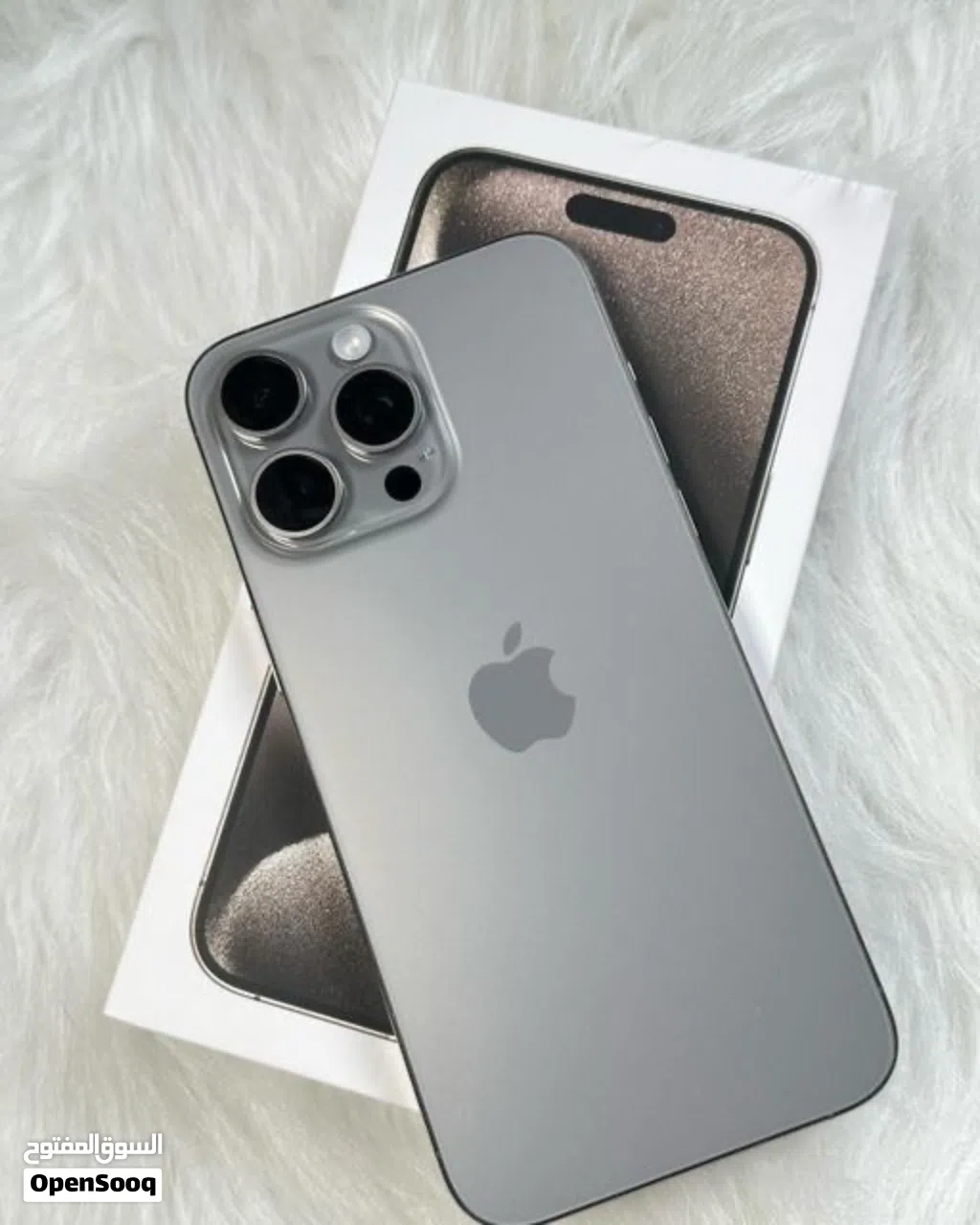 15 pro max نضيف جدا مش مستبدل اشي