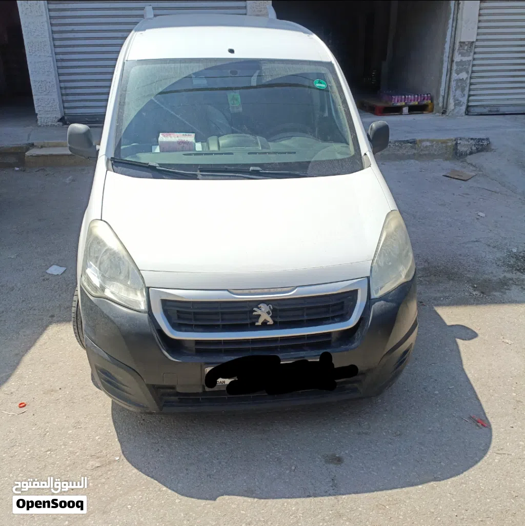 Peugeot Partner B9