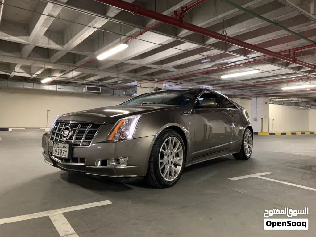 كاديلاك CTS/كاتيرا Luxury