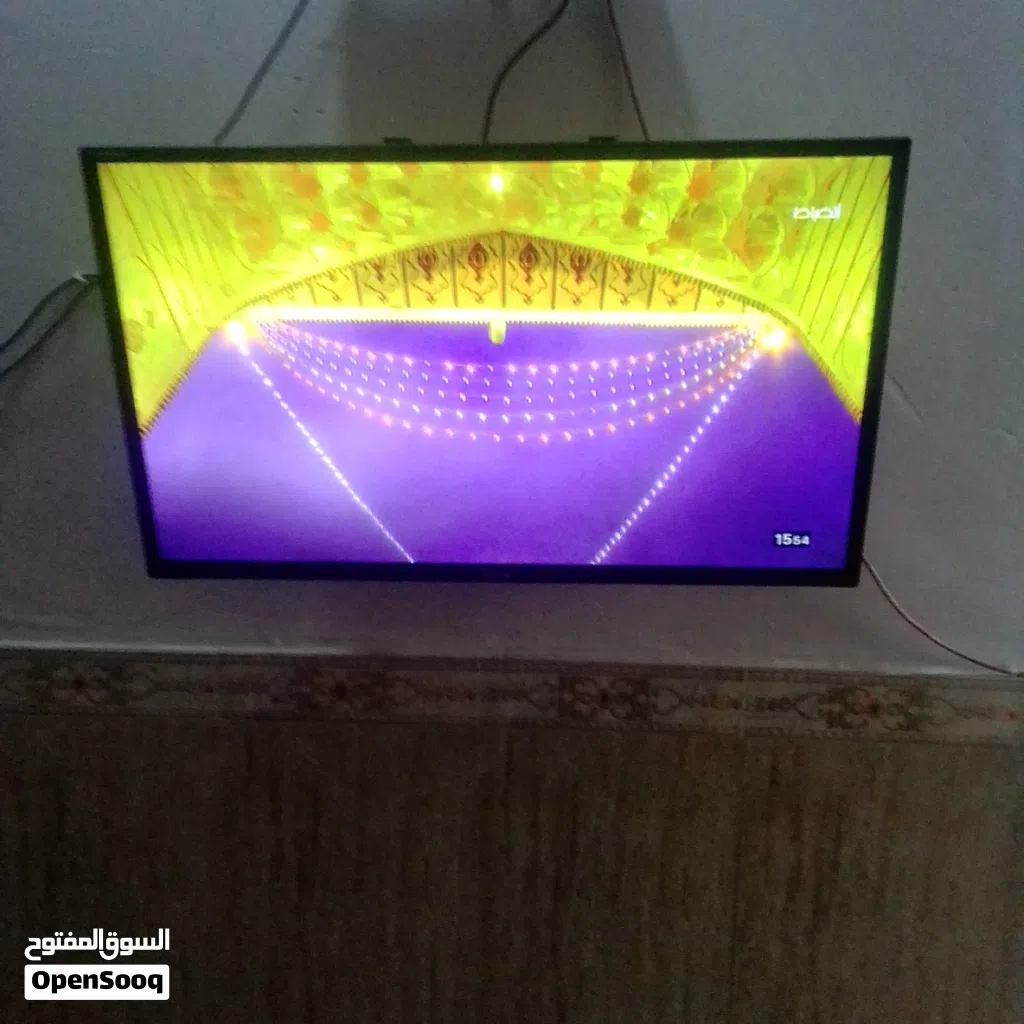 شاشة للبيع