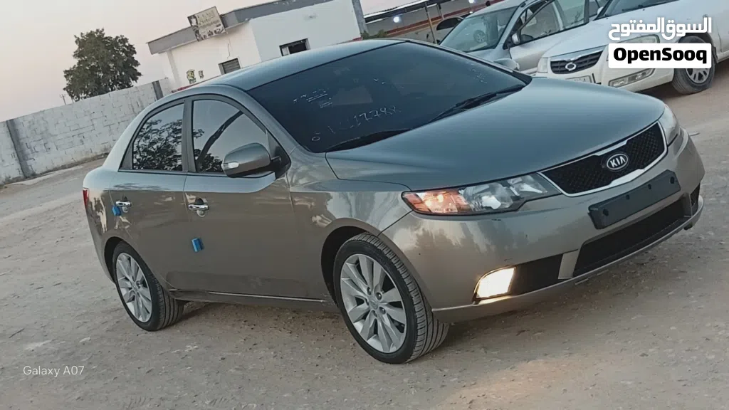 Kia Cerato EX