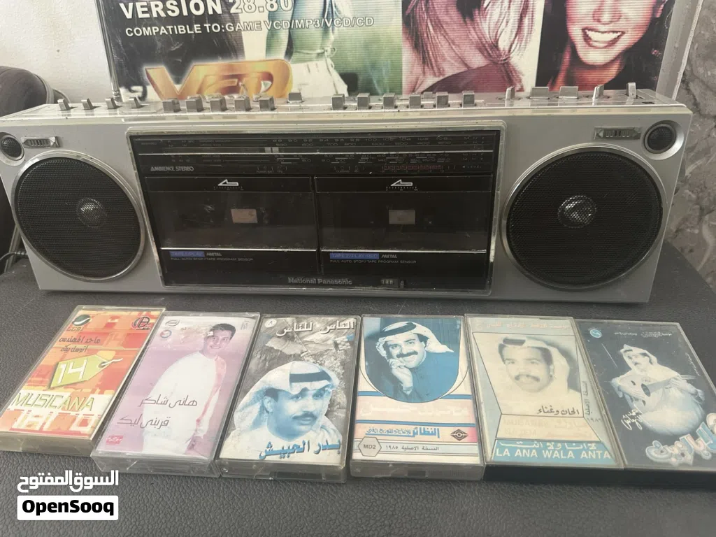 مشغل كاسيتات وراديو