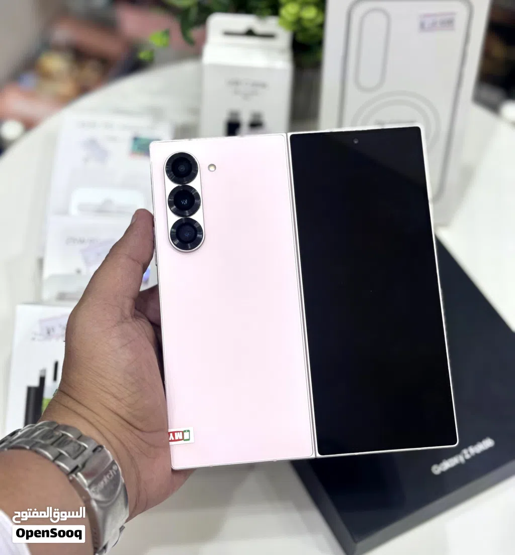 عرض خاص : Samsung Z fold 6 512GB هاتف بحالة الوكالة نظيف جدا بدون اي شموخ أو مشاكل مع ضمان و ملحقات