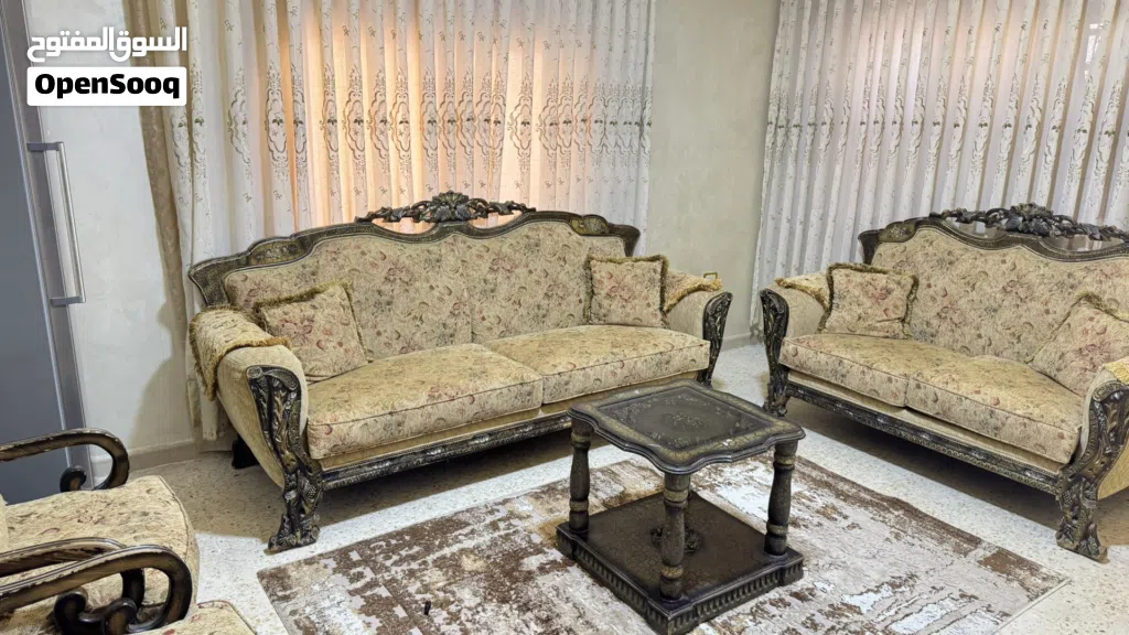 طقم غرفة ضيوف ( كنب )