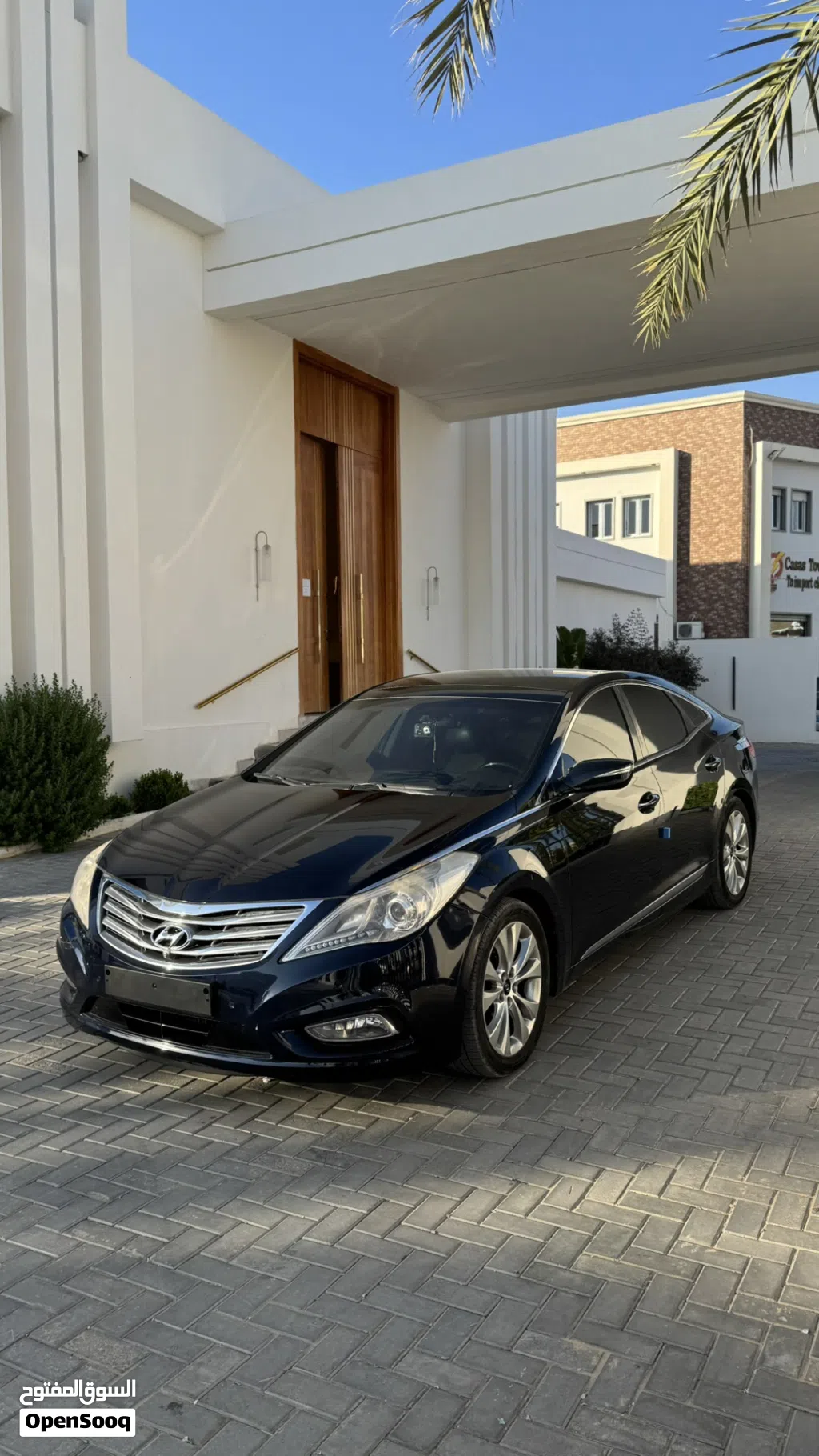 Hyundai Azera Standard