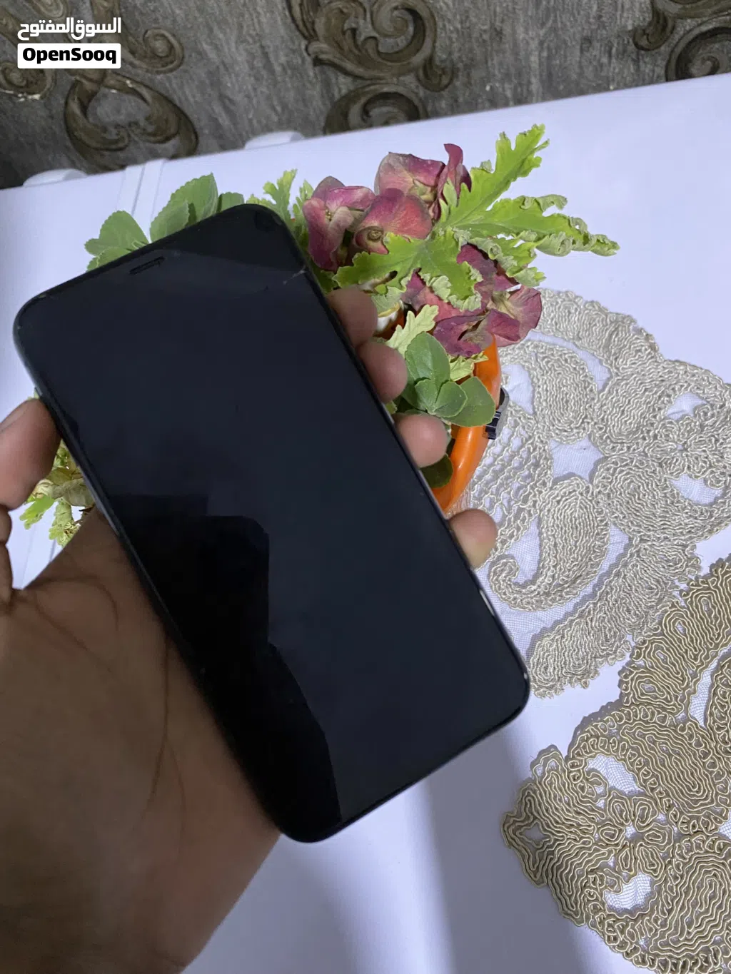 ايفون xs للبيع
