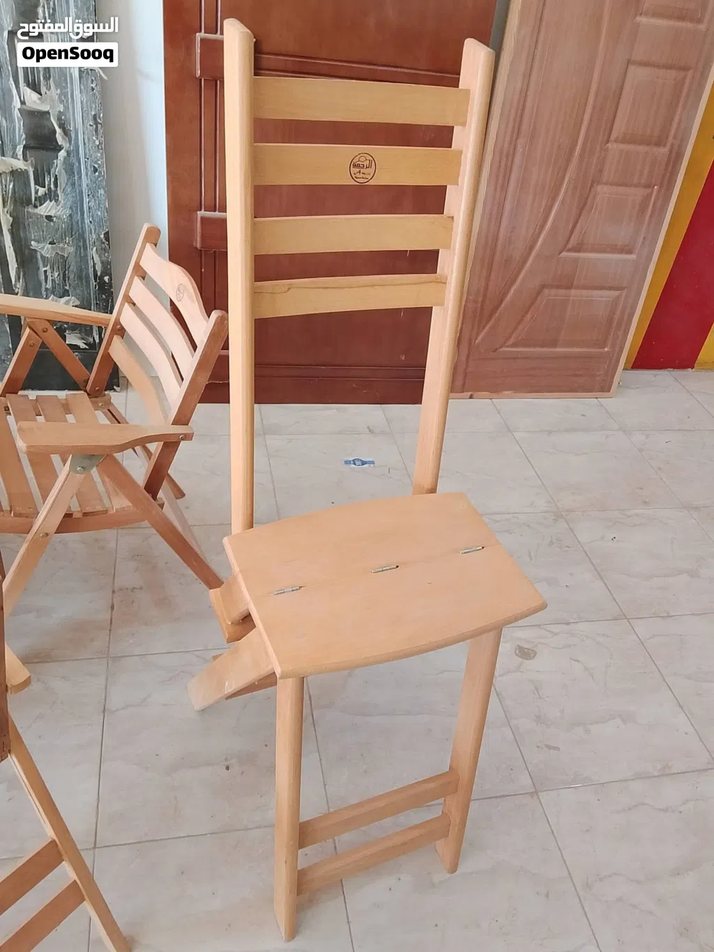 طاولات وكراسي خشبية من الزان اتات فاخر