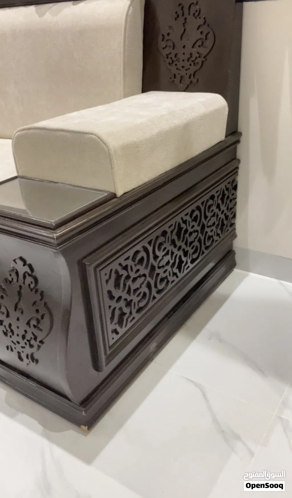 ديوانيه رسميه جاهزه جديده