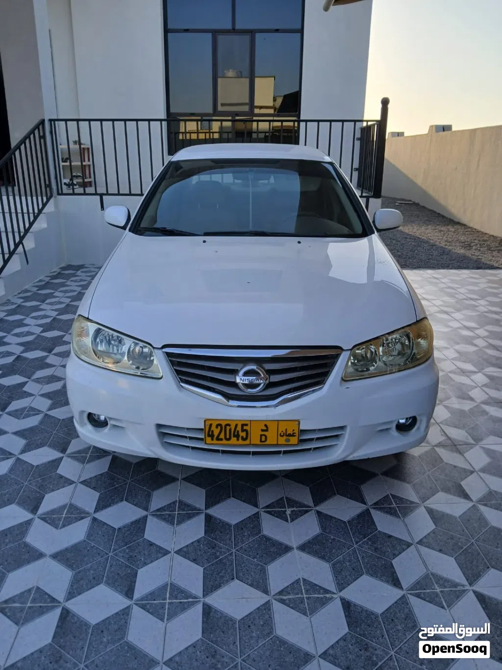 Nissan Sunny SV