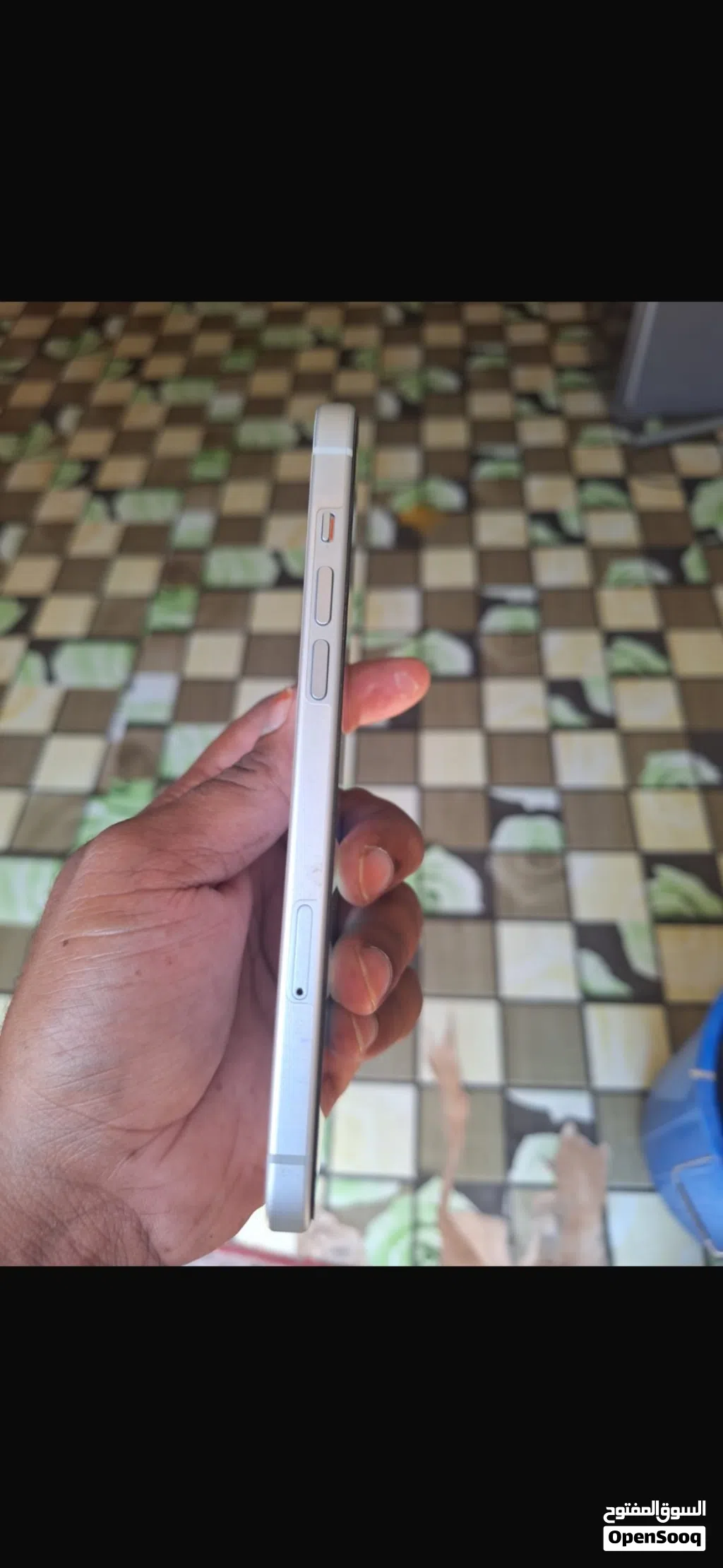 Used Apple iPhone 15 Plus - 128GB, White, Good Condition with Charger