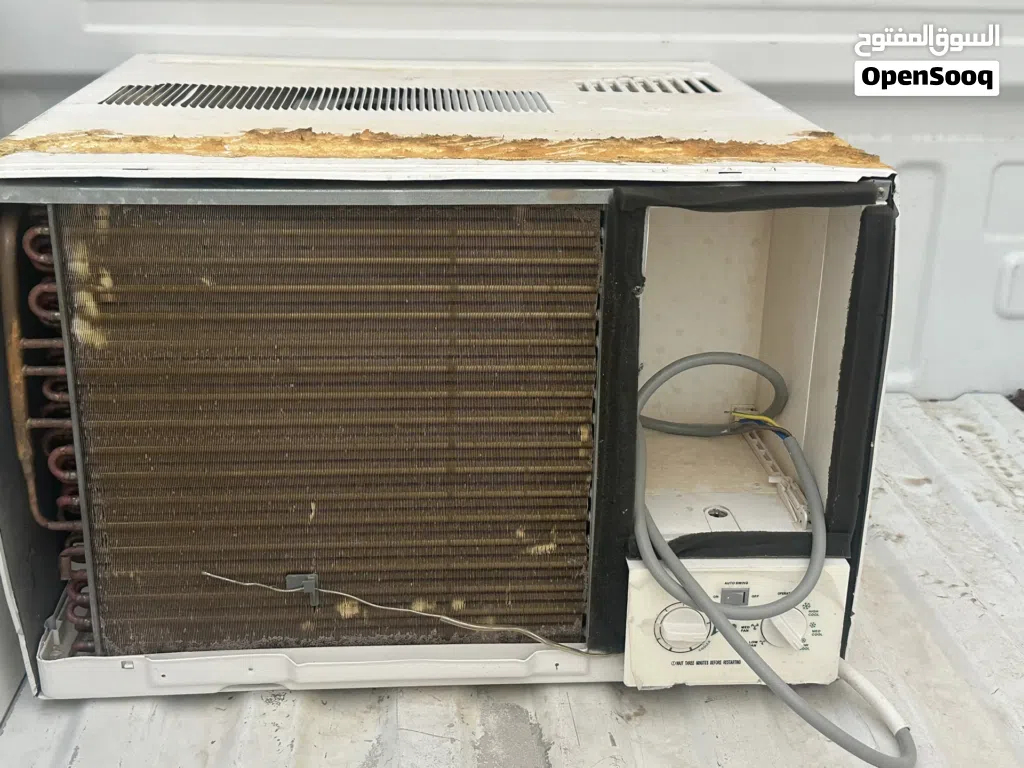 Ac window Napro-2 ton