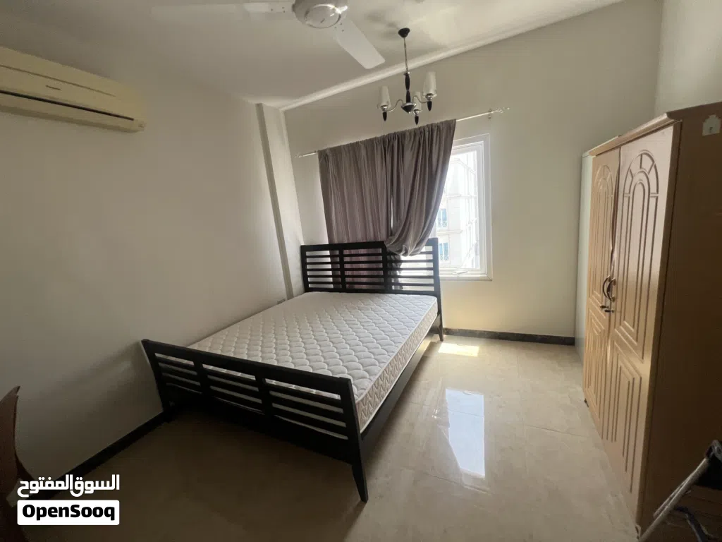 one room and separate bath in a 2 BHK flat near mall of oman Bosher