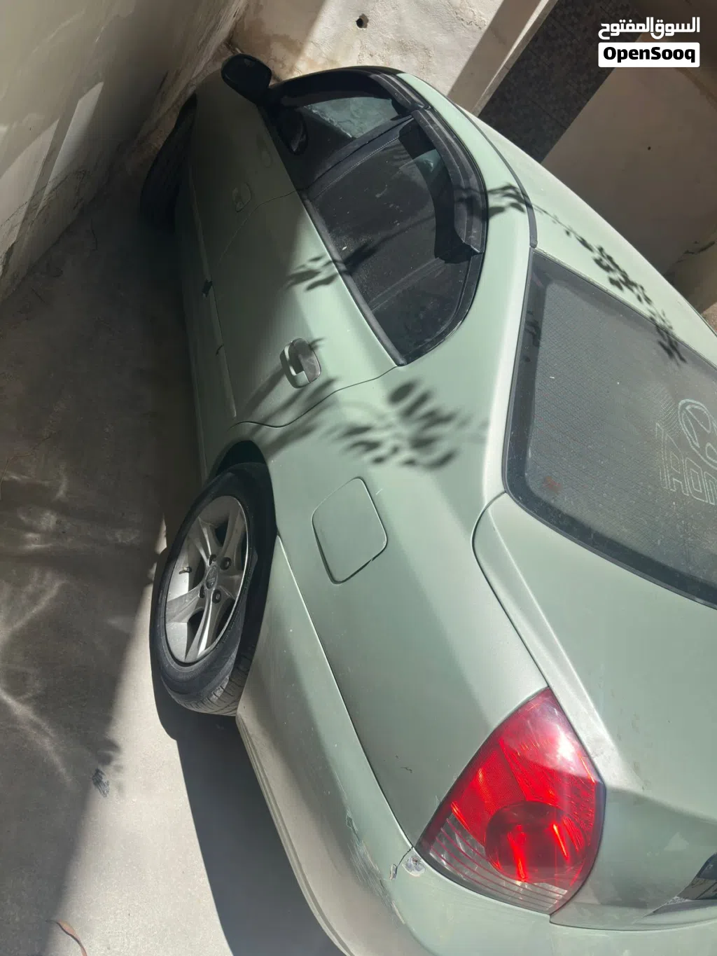 Hyundai Elantra Standard