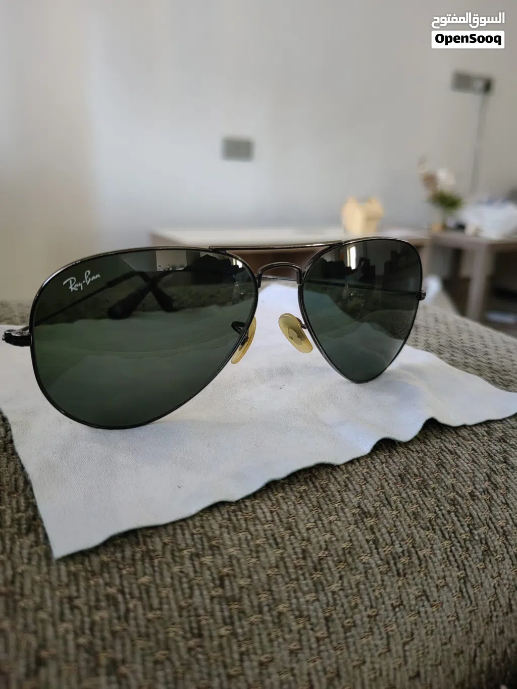 Rayban Original excellent condition رايبان الأصلية بحالة ممتازة