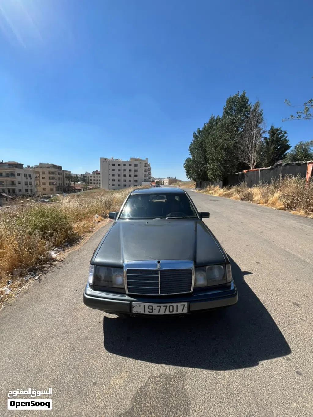 Mercedes Benz E-Class E 200