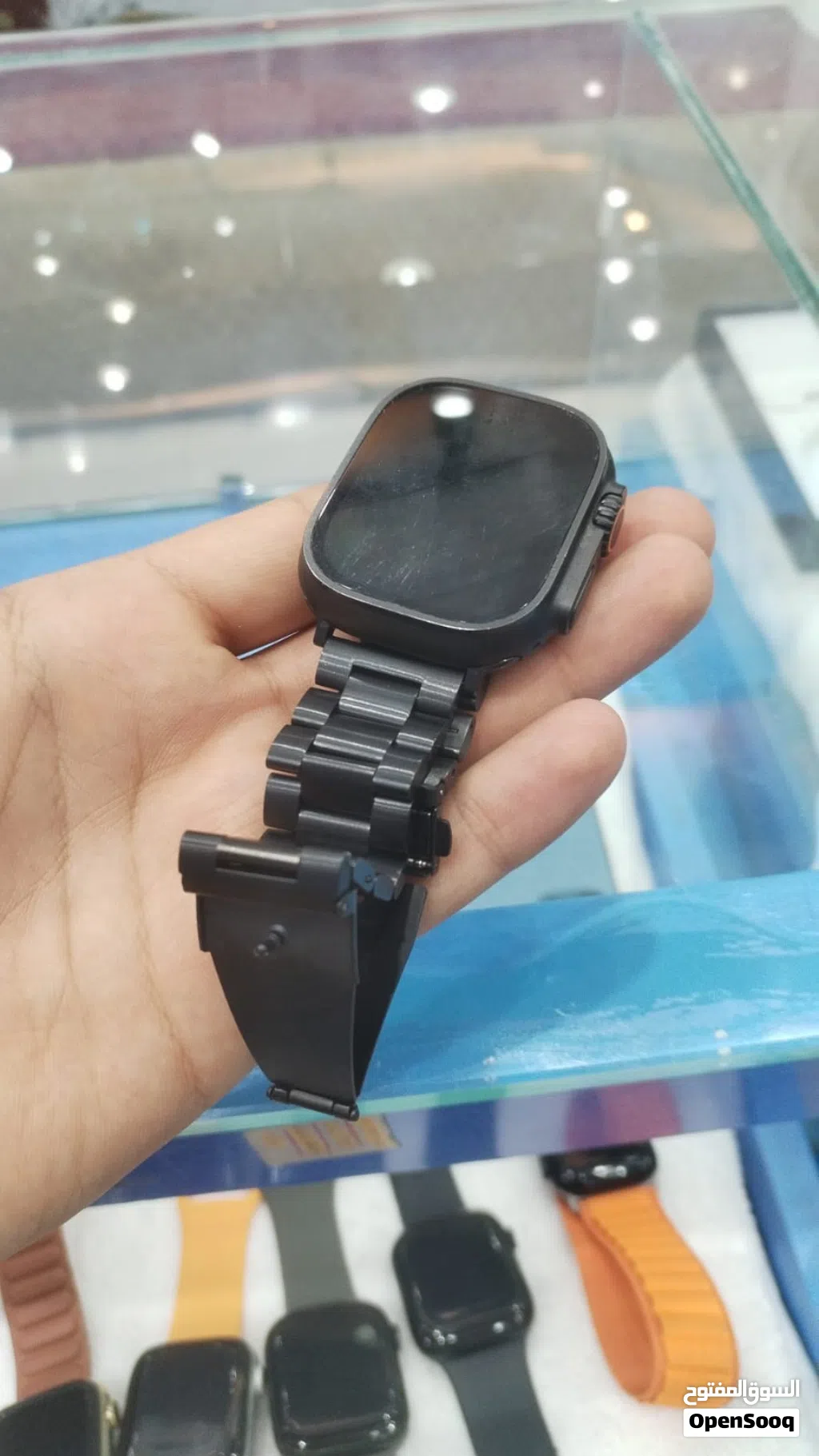 مطلوب ساعه ابل الترا 2 لون اسود