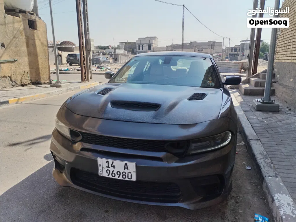 دودج تشارجر SRT 392