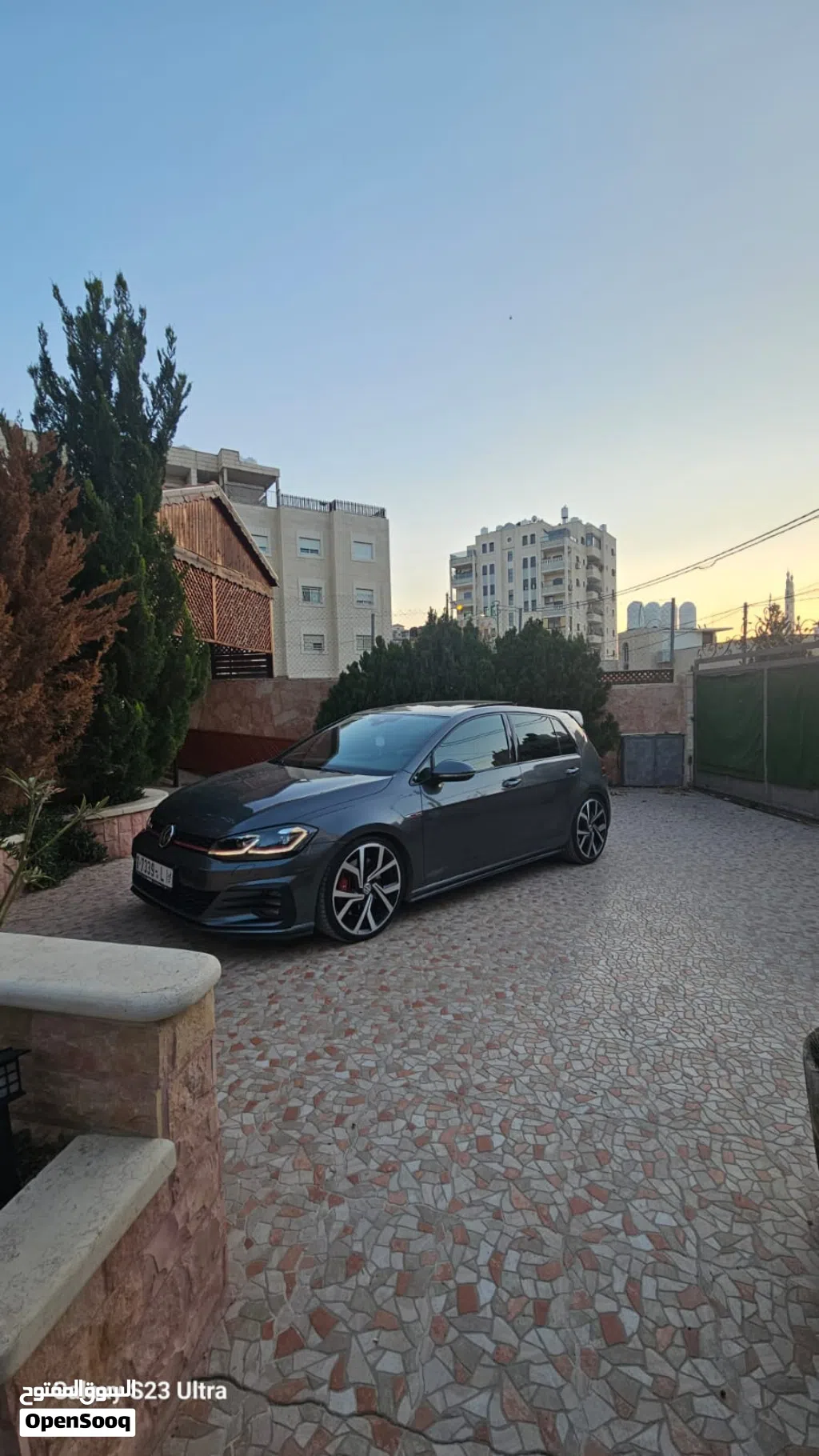 فولكسفاغن جولف GTI Standard