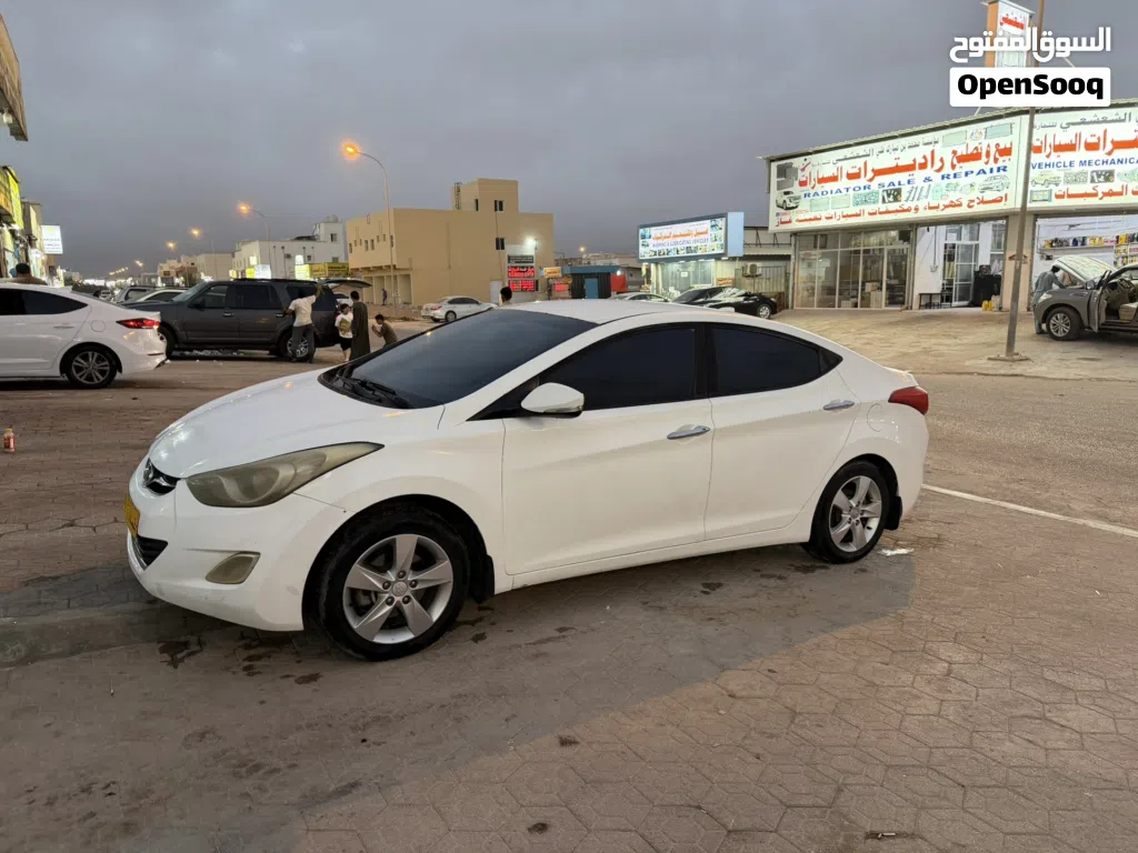 هيونداي النترا GLS