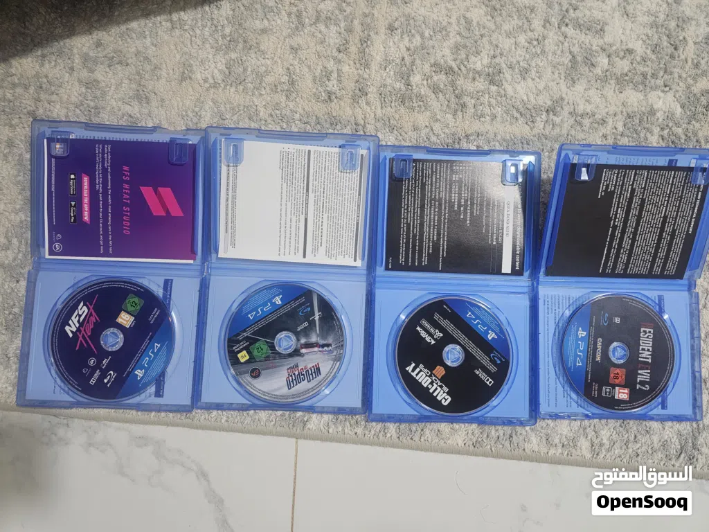 4 اشرطه + جهاز تحكم = 25 ريال