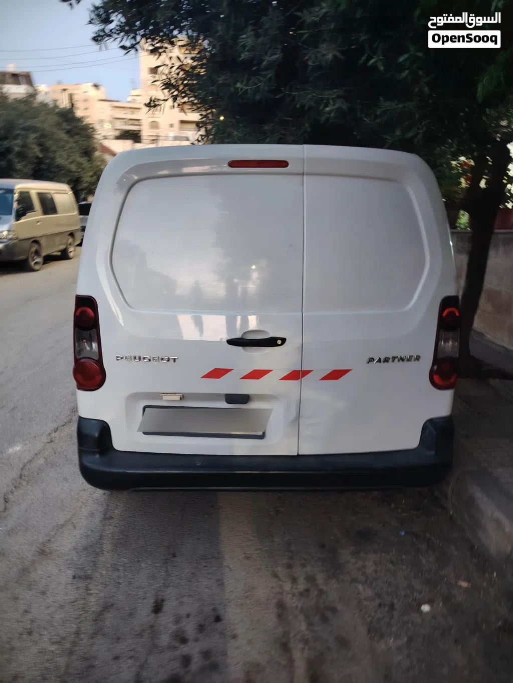 Peugeot Partner Van Long Body