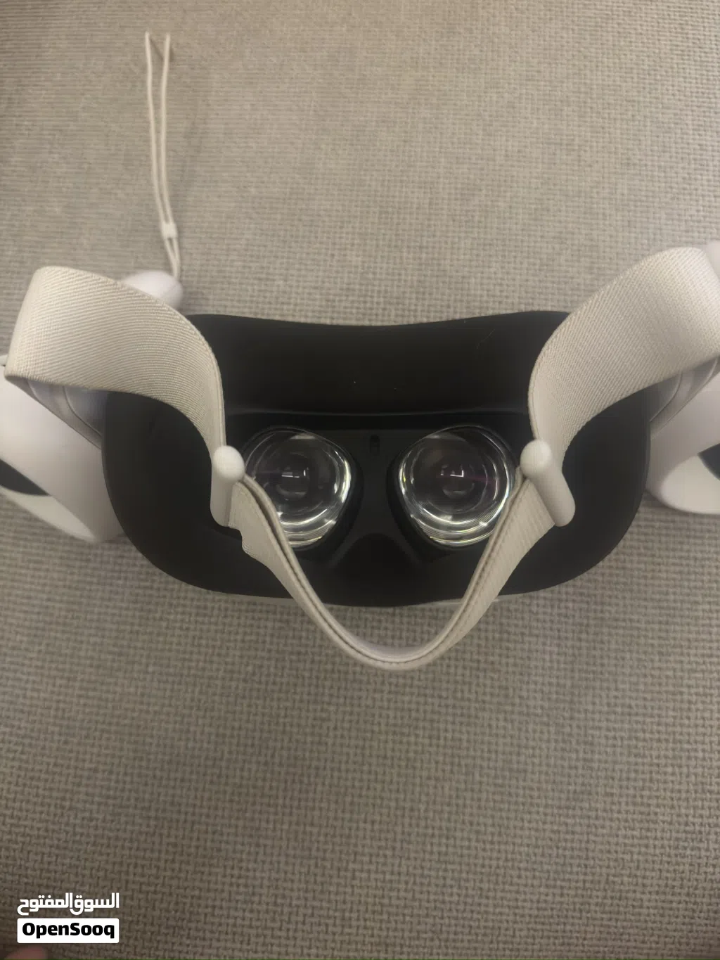 نظارة Meta Quest 2 VR
