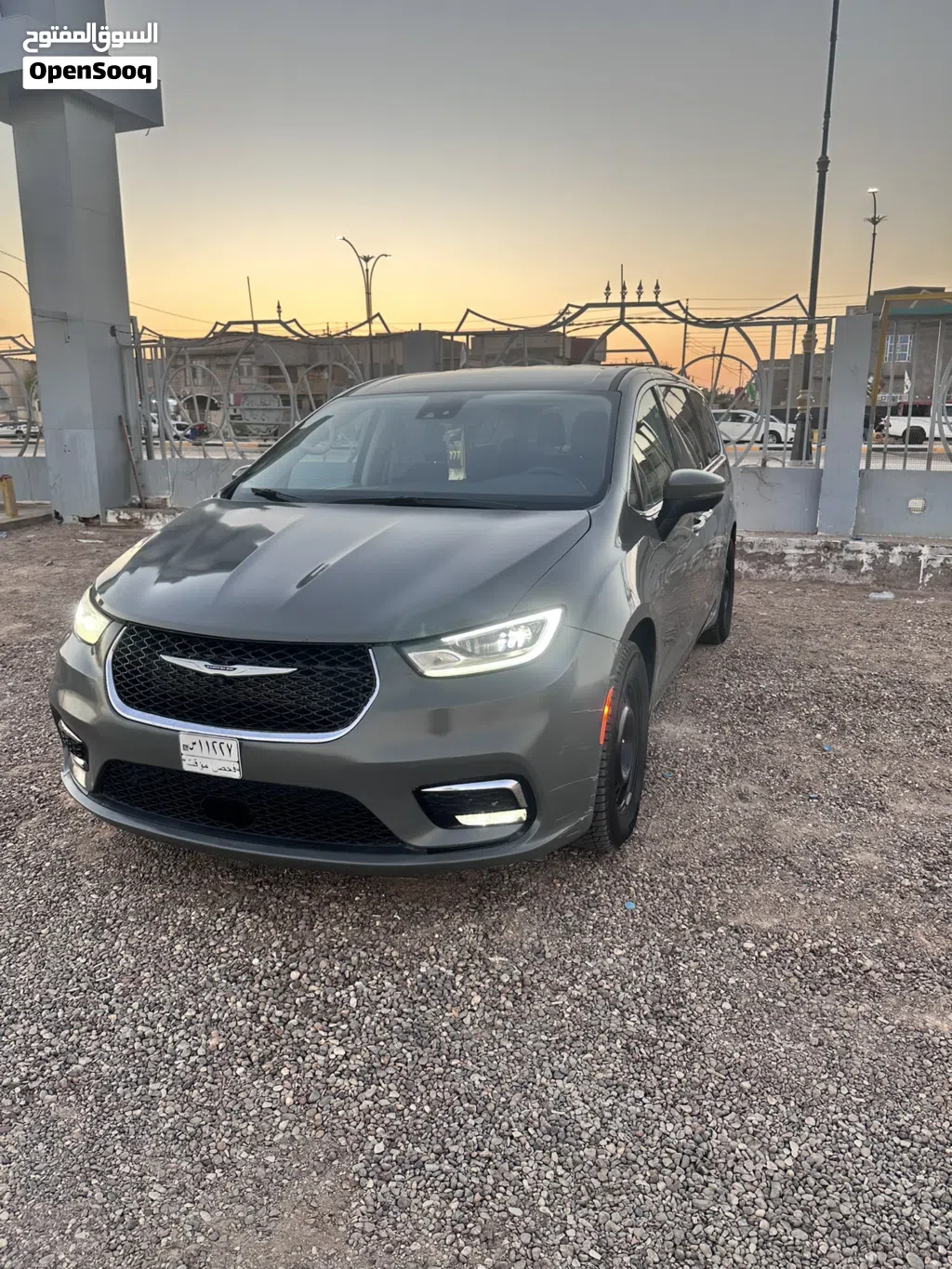 Chrysler Pacifica Standard