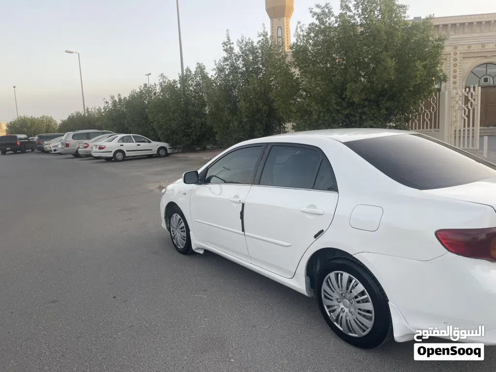 تويوتا كورولا GLI