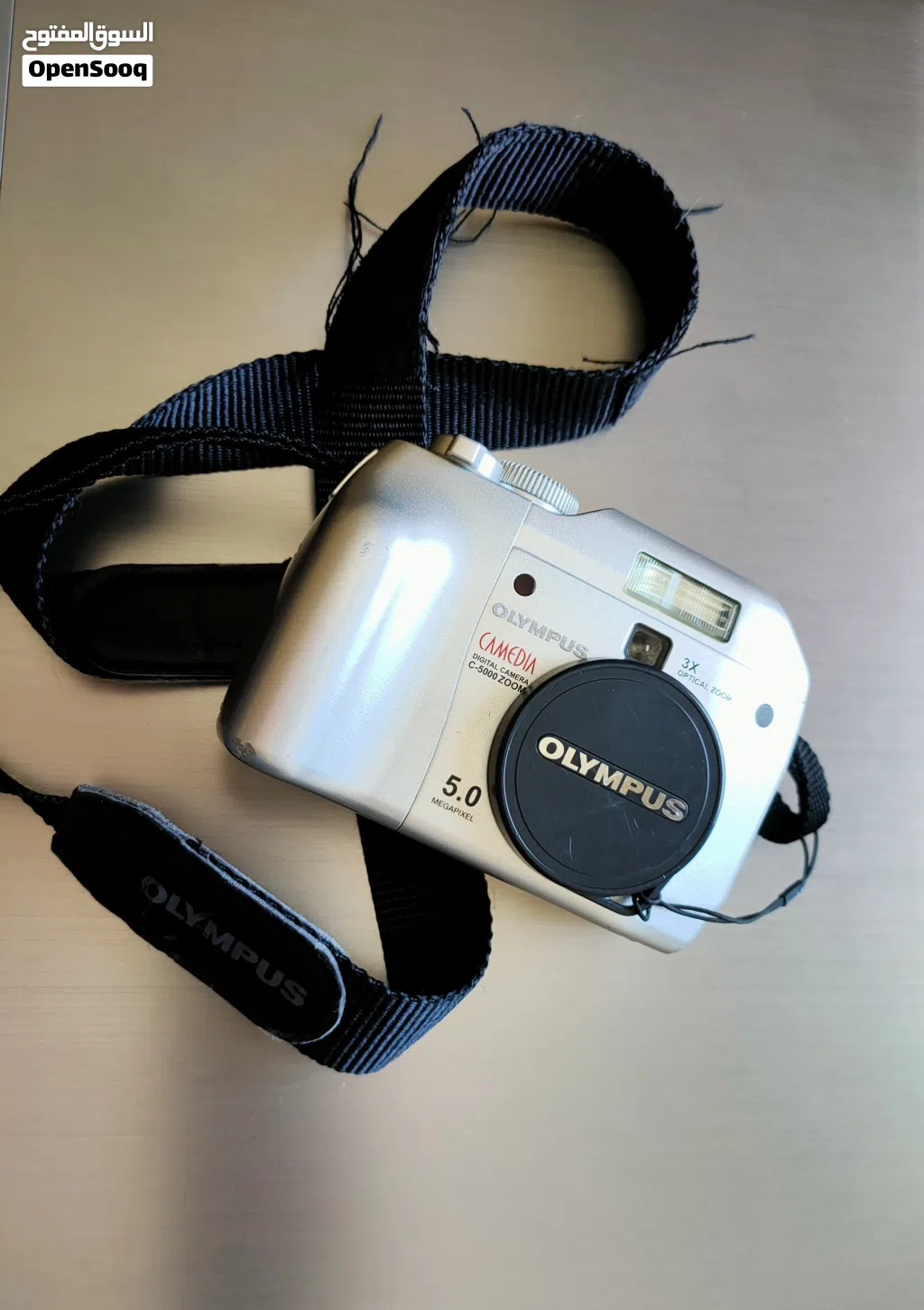 Olympus Camedia C-5000 Zoom digital camera for parts