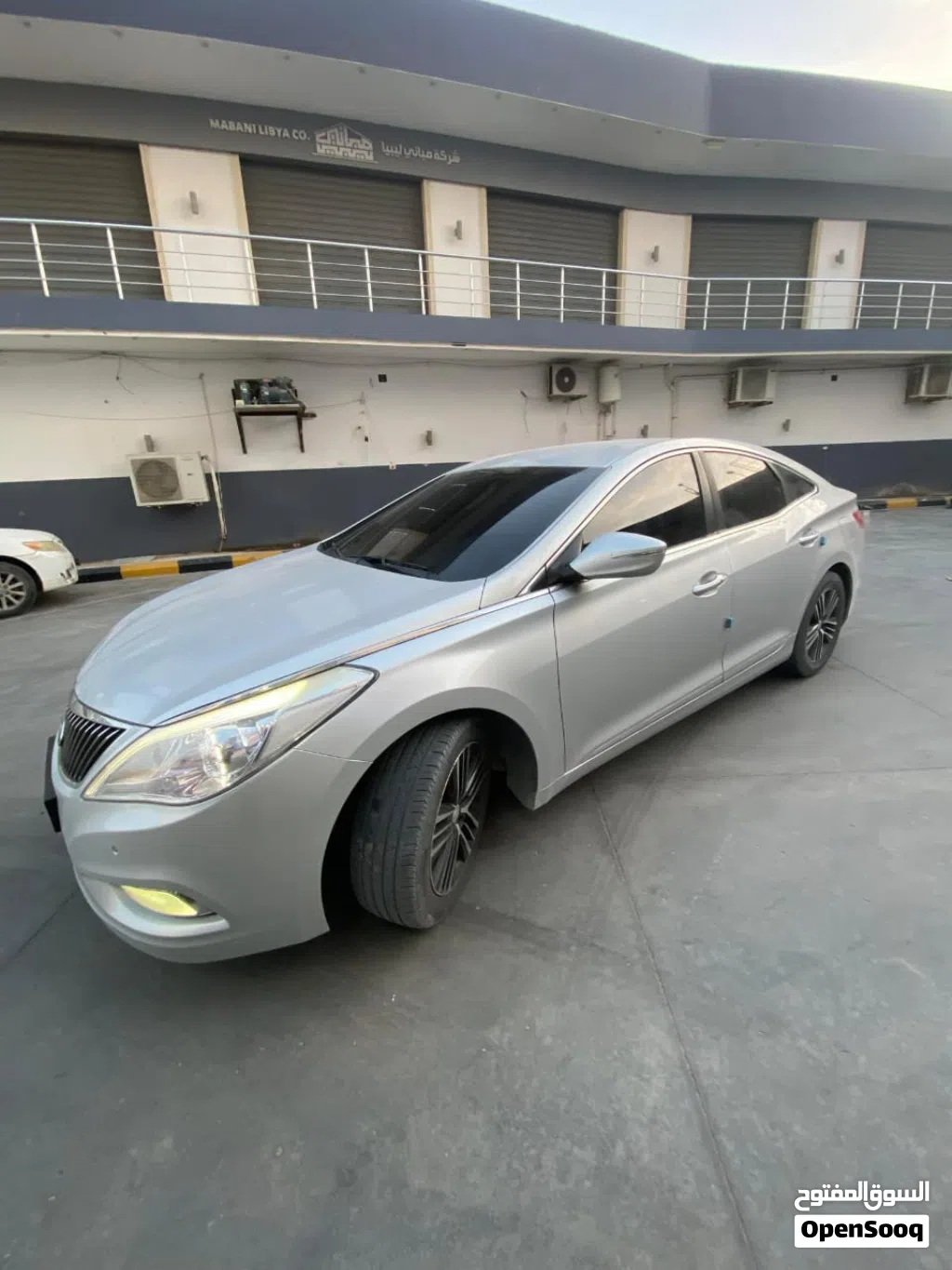 Hyundai Azera GL