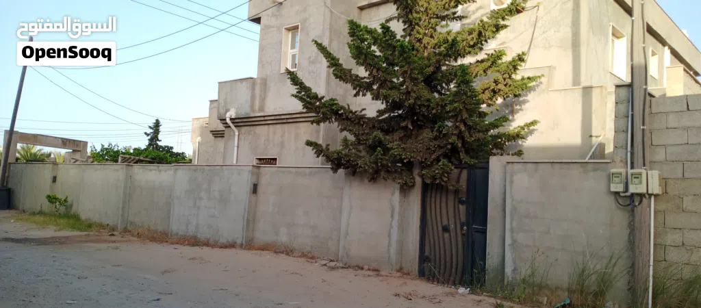 منزل واجهتين في تاجوراء للبيع على الطريق مباشر طريق 55