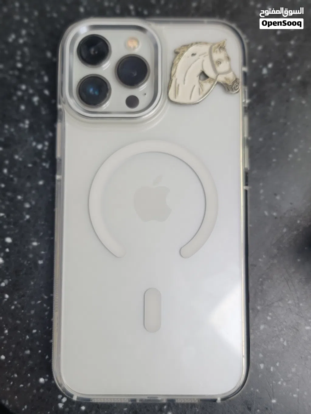 ايفون 13 pro max مساحته 512 الجهاز وكااله