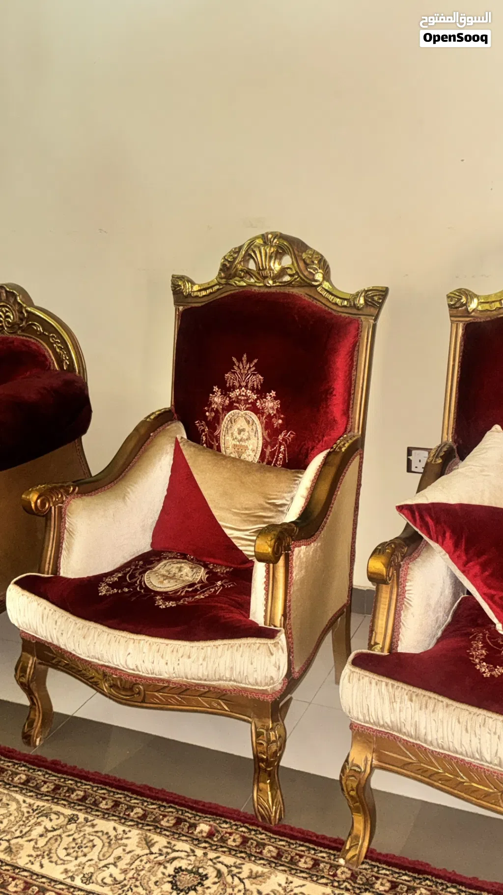 كنب شبه جديد