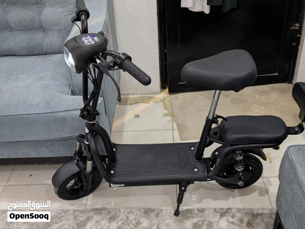 Electric Kick scooter for Adults with Front Basket, Double Seats, 10-inch Wheels (Tubeless) tire, Ma