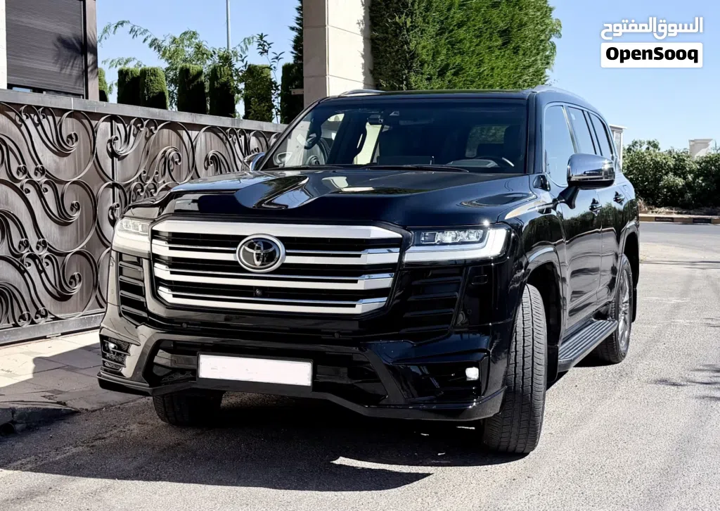 Toyota Land Cruiser VXR