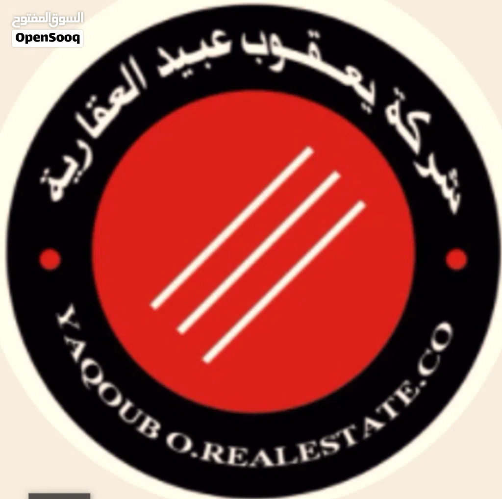 للبيع في القرين ق 3 بيت من دورين ونص وسرداب شارع واحد مقابل جزيرة مساحة 400 م مجدد حديثا مصعد